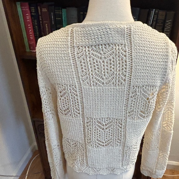 ZARA Pointelle Ivory Knit Cardigan SZ Medium - Picture 4 of 5
